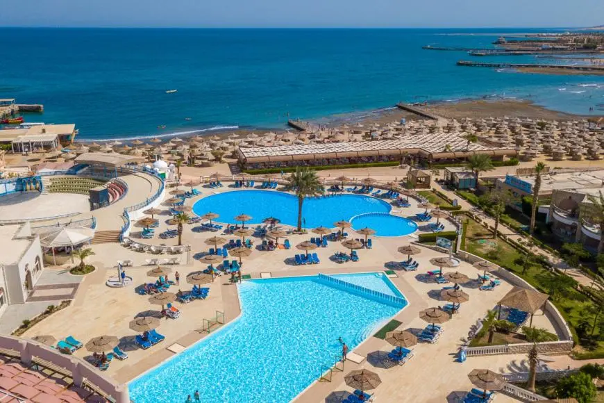 Aladdin Beach Resort Hurghada – Flughafentransfer für Familien und Urlauber
