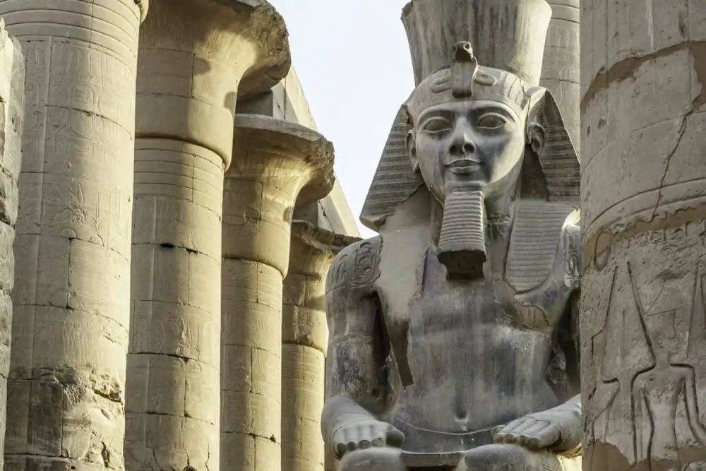 Privattransfer Hurghada nach Luxor mit komfortablem Fahrzeug