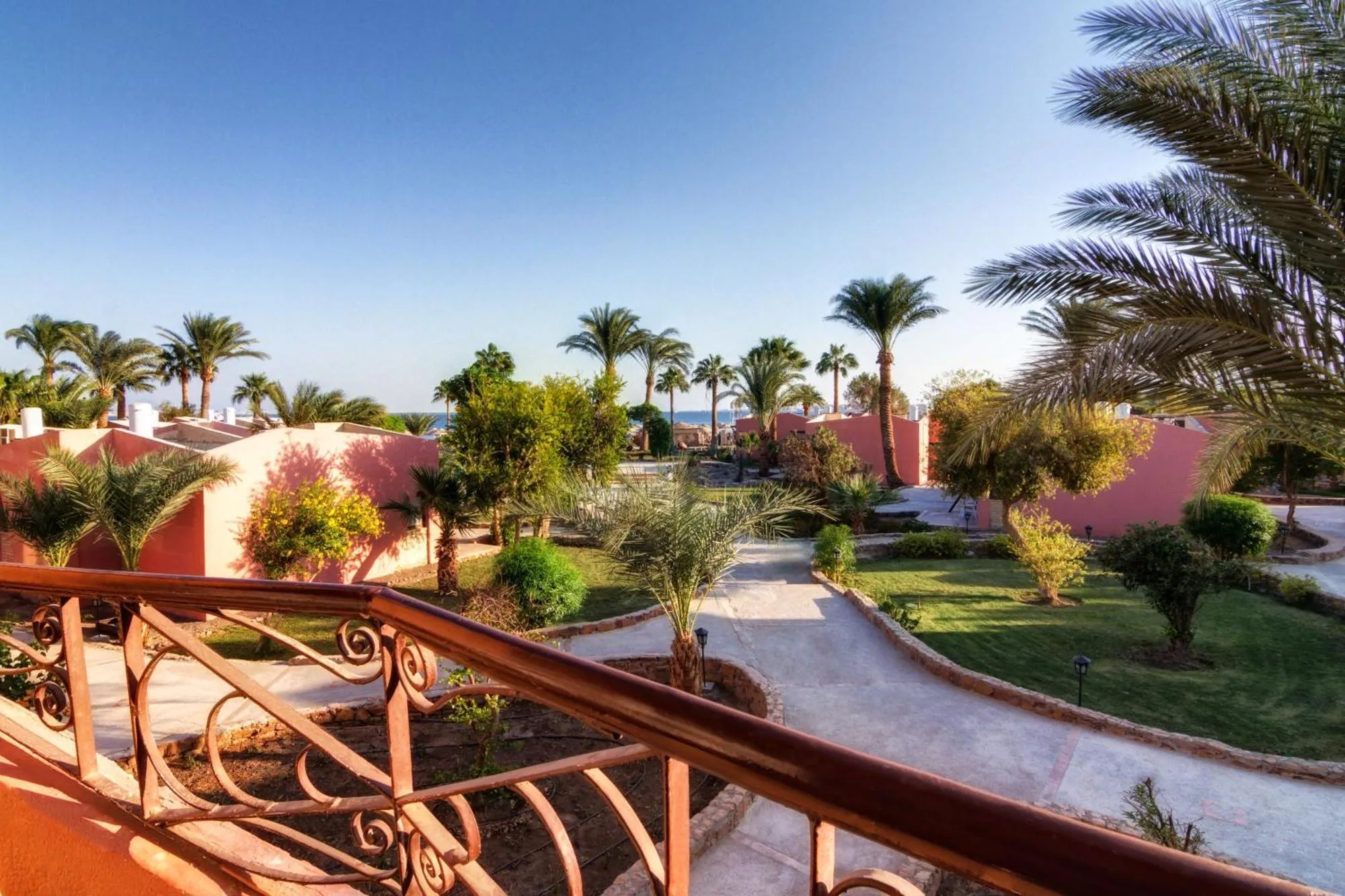 Taxi Alternative Flughafen Hurghada nach Eagles Paradise Abu Soma Safaga