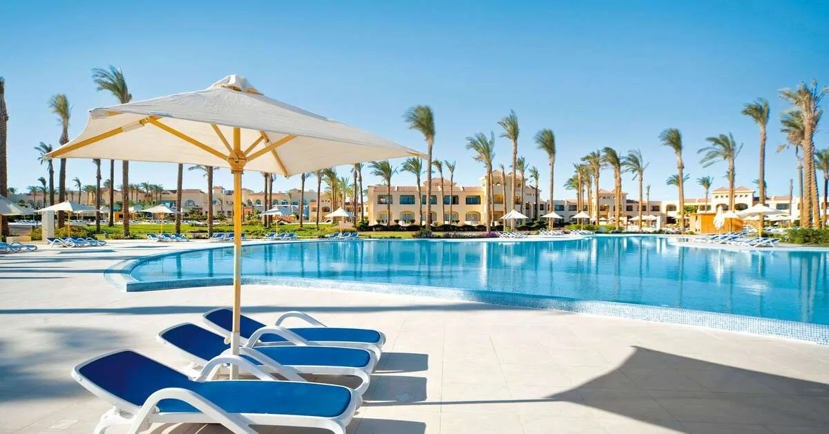 Privattransfer zum Cleopatra Luxury Resort Makadi Bay