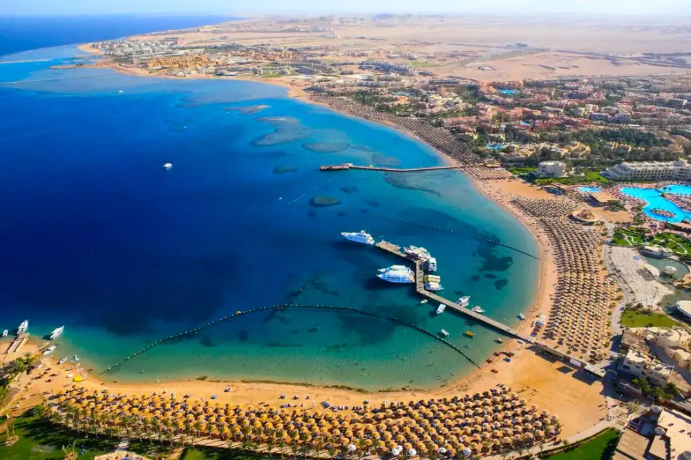 Makadi Bay Beach Transfer ab Flughafen Hurghada